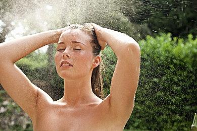 《饥荒：联机版》“拾荒斗士”更新上线 更多新内容开发中